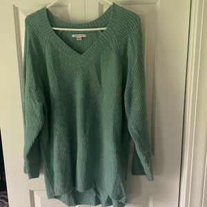 American Eagle sweater small
